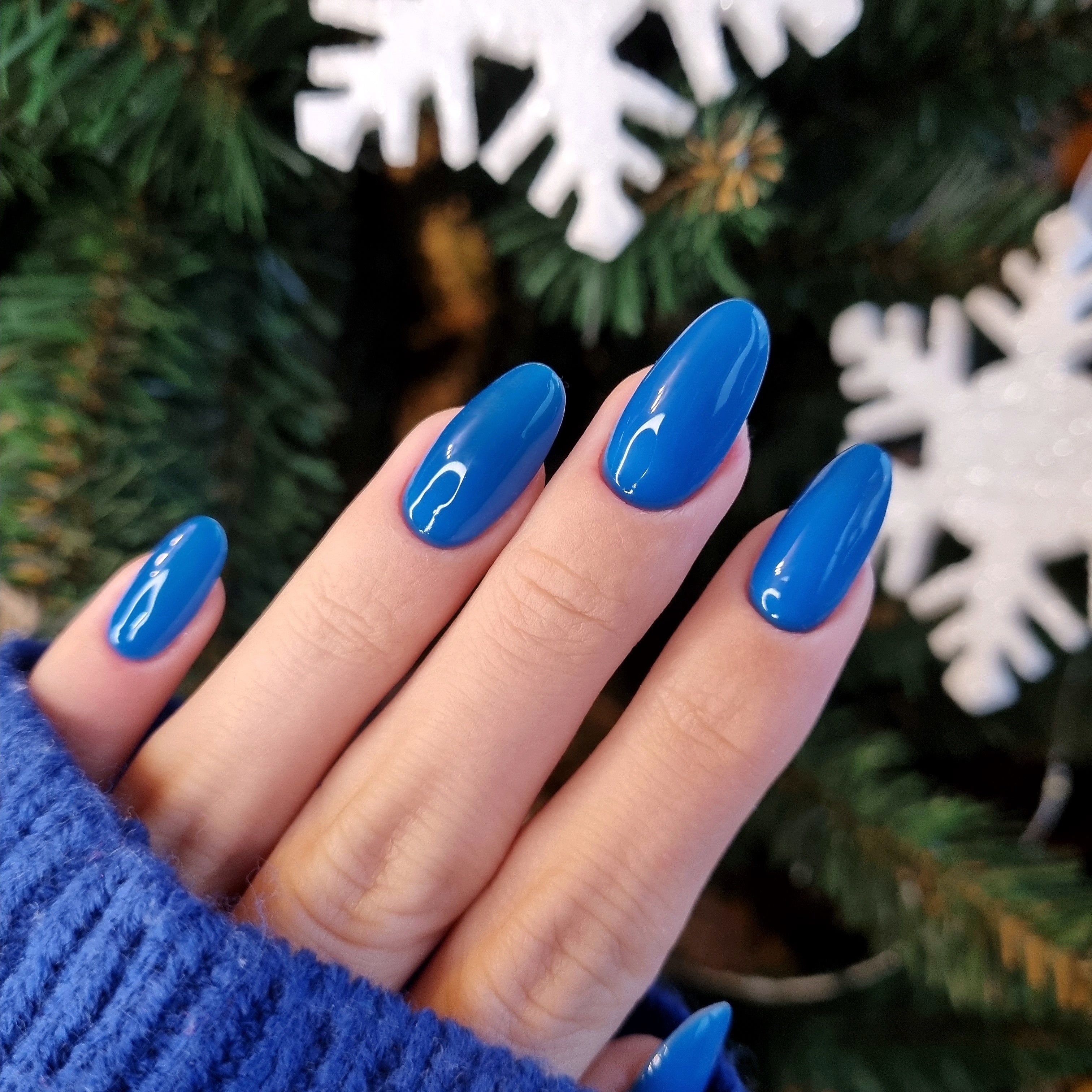 Hi Hybrid 357 Blue Knitted Jumper UV Gel Polish 5ml - hihybrid